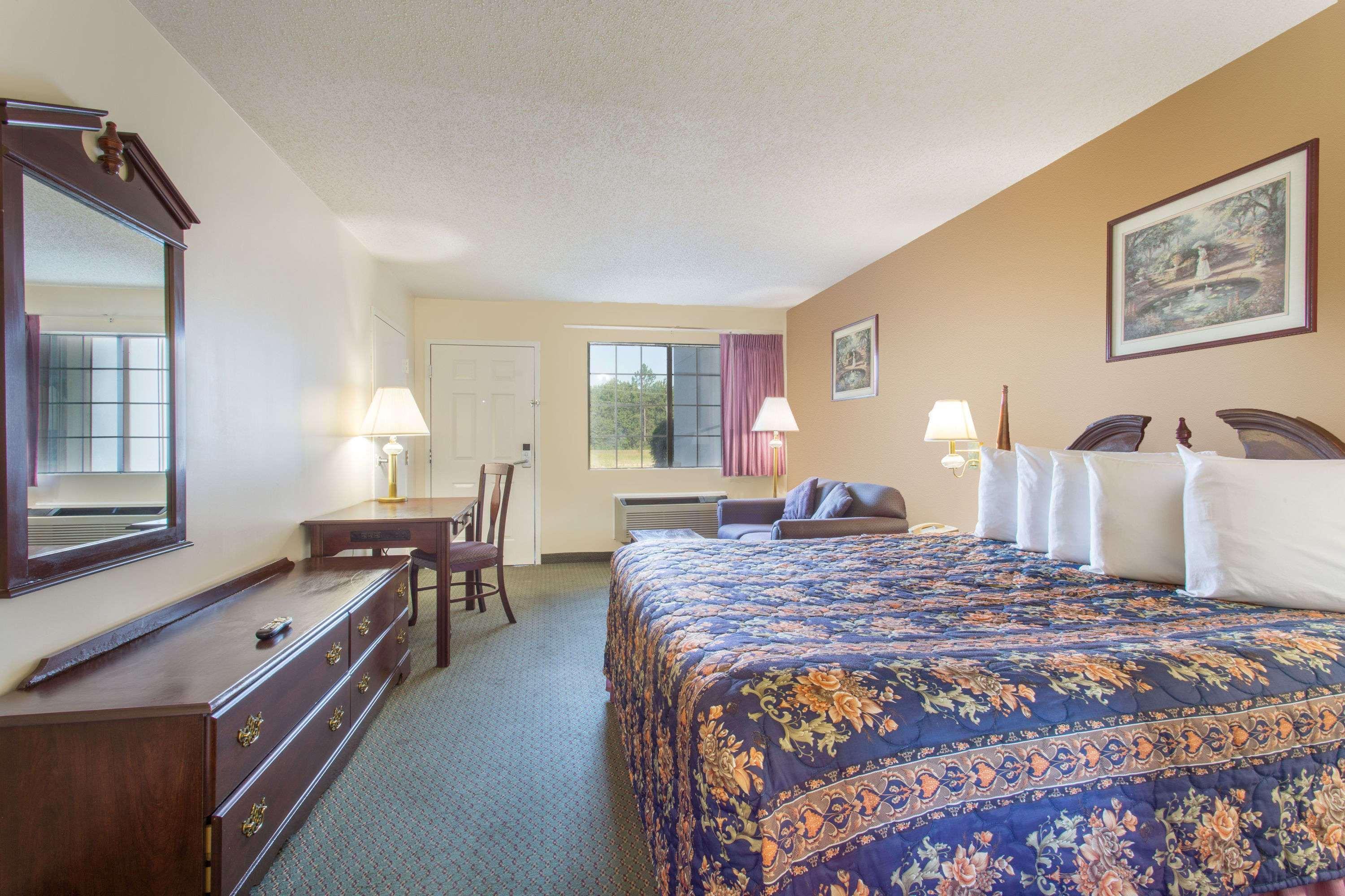 Days Inn By Wyndham Picayune Ngoại thất bức ảnh
